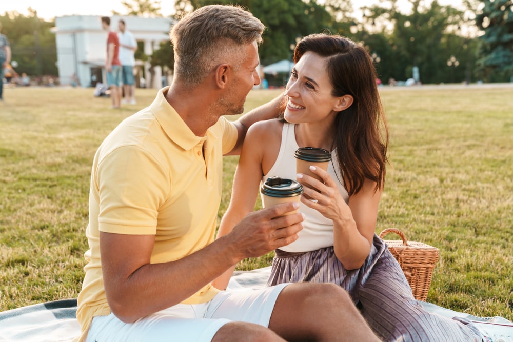 SofiaDate Dating Website: Pros & Cons, Pricing, Security